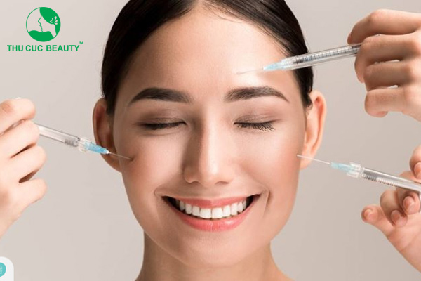 Vừa tiêm filler vừa tiêm botox hoàn toàn có thể thực hiện được.