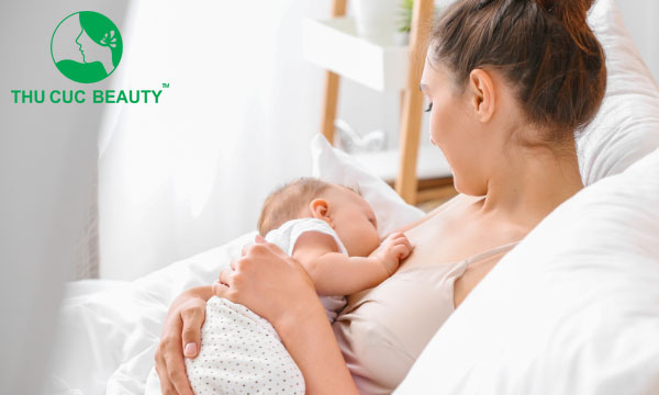 Đang cho con bú tiêm botox gọn hàm được không?
