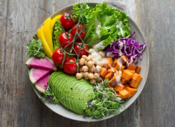 Cắt mí nên ăn gì để đẹp và nhanh lành?