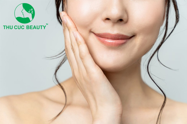 Tiêm filler môi bao lâu thì vào form?